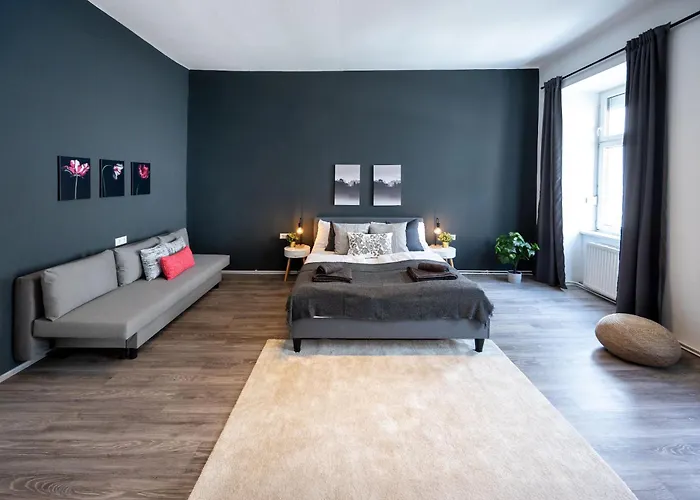 Comfortable Spacious By Hanovermarkt & The Danube